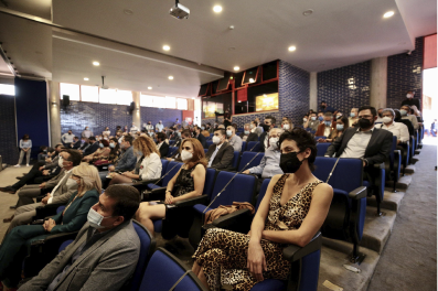 Asistentes del informe