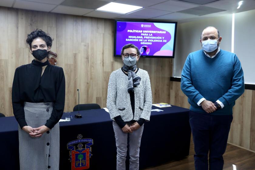 Ponentes del foro "POLÍTICAS UNIVERSITARIAS PARA LA IGUALDAD, PREVENCIÓN Y SANCIÓN DE LA VIOLENCIA DE GÉNERO".