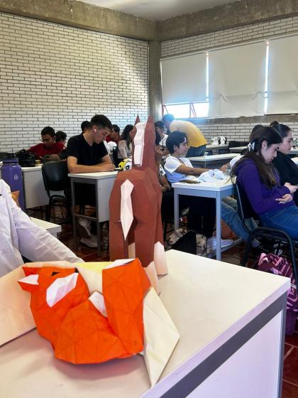 Taller de papercraft