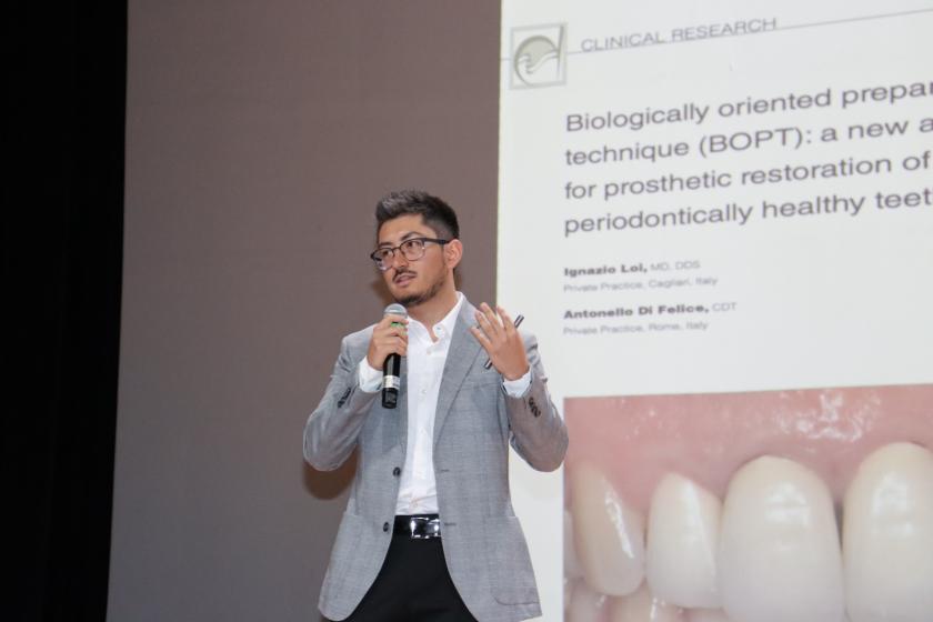 Ponente de las Jornadas de actualización odontológica 