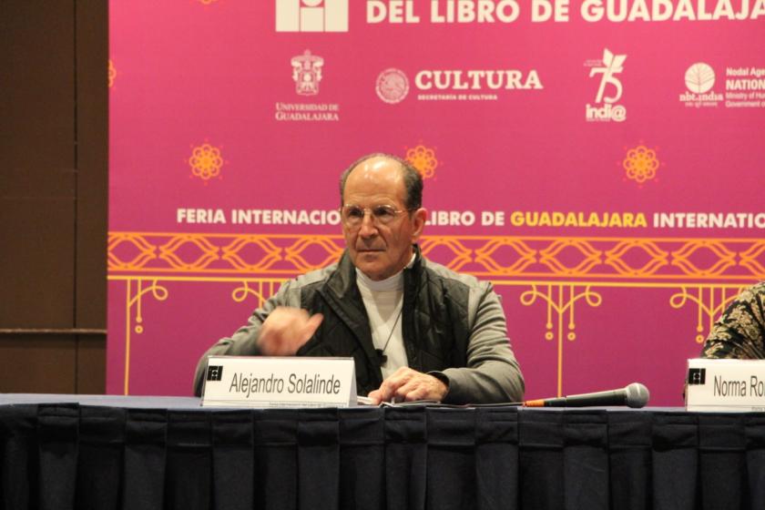 Expositor de los Retos de la Lucha Social en el Contexto Social Mexicano.