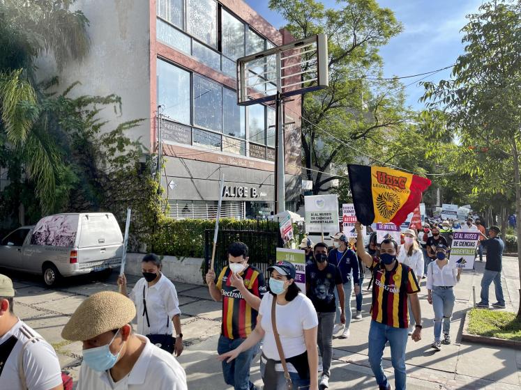 Participantes de la  sexta Caminata por la Autonomía, la Salud y la Educación.