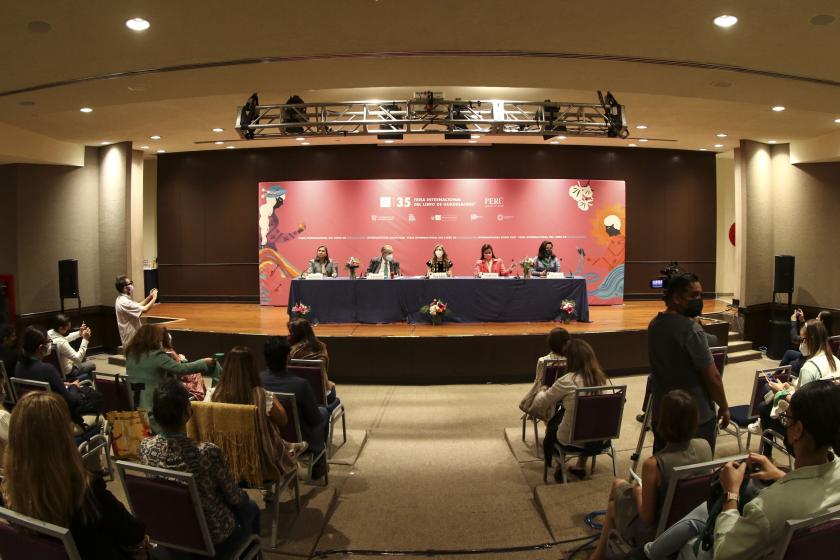Panelistas del panel “Derecho a decidir”.
