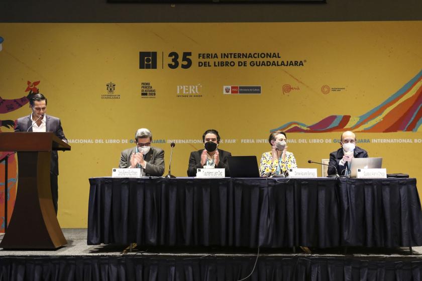 Integrantes de la mesa de diálogo “How dare you! El cumplimiento de los compromisos ambientales de México”.
