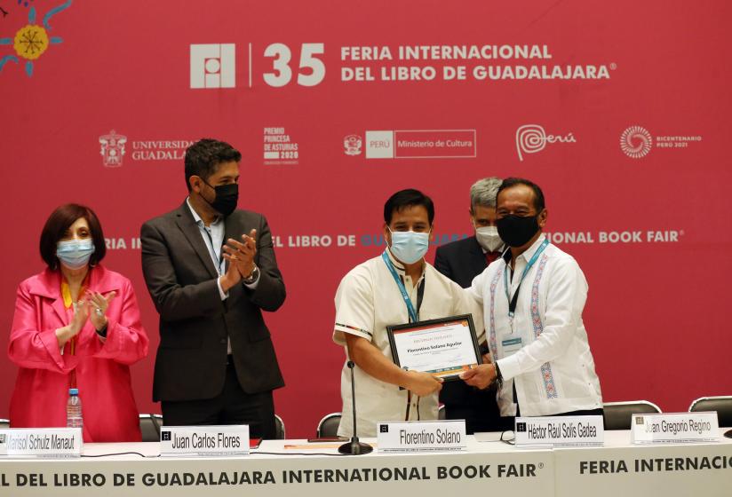 Asistentes en la entrega del Premio de Literaturas Indígenas de América (PLIA) 2021