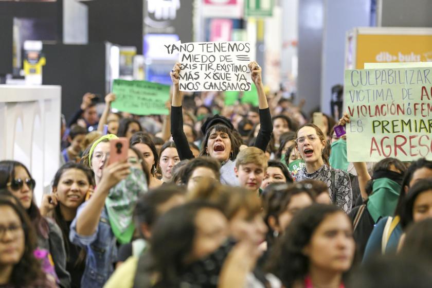 Mujeres en marcha.