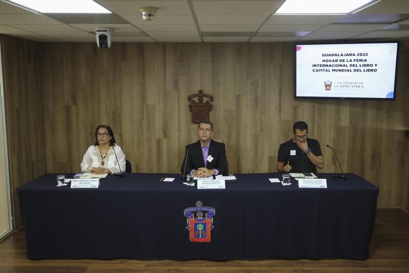 Integrantes de la rueda de prensa.