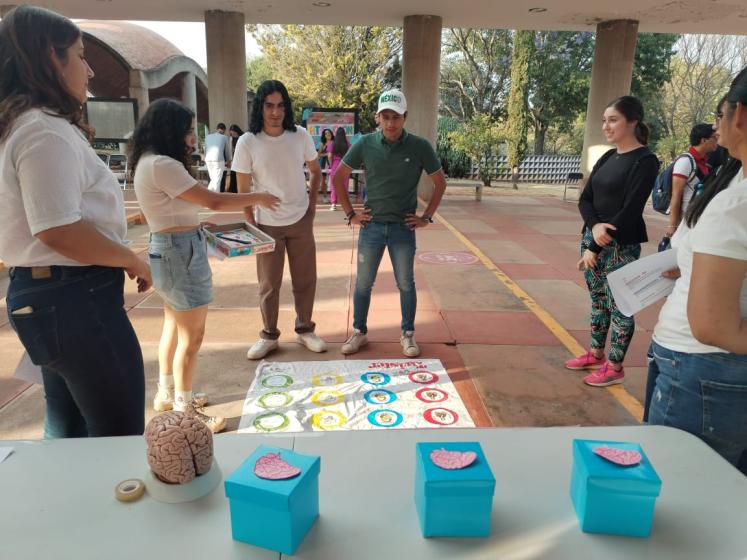 Alumnos en las actividades de Las Jornadas Interdisciplinarias.