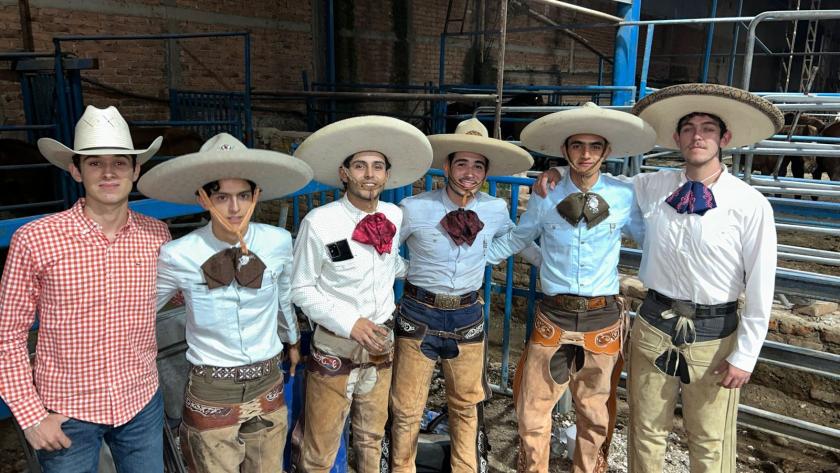 Charros udg