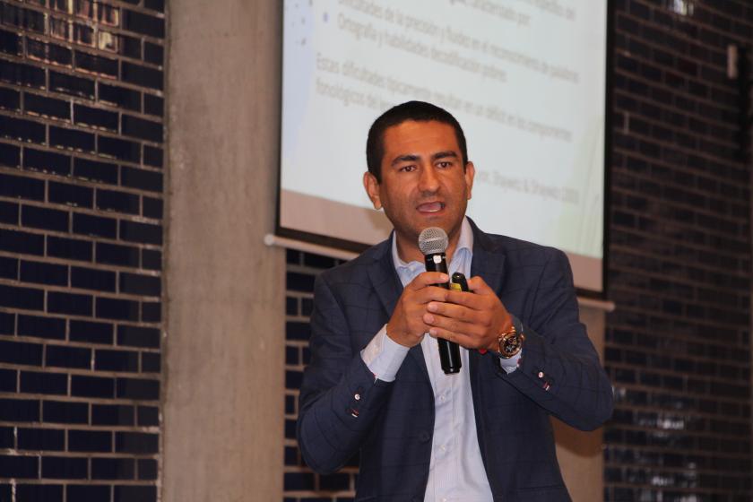 Expositor en las VI Jornadas Académicas de Actualización en Psicología.