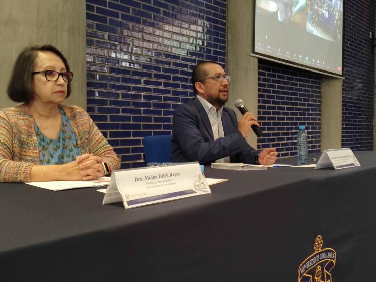 Integrantes de la Mesa de análisis: "Las relaciones económicas México-Japón: del emprendimiento Nikkei a la alianza económica".