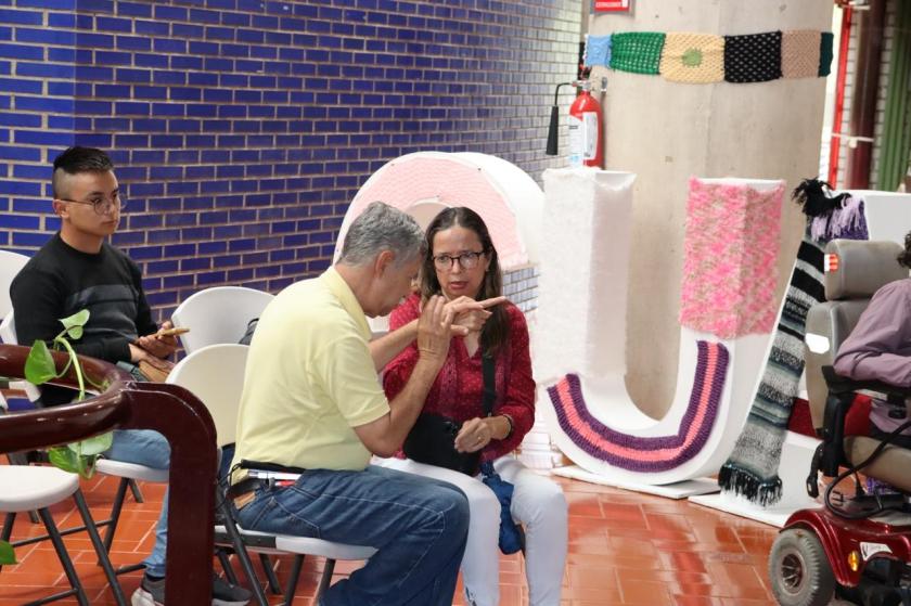 CUAltos teje inclusión y visibiliza la sordoceguera