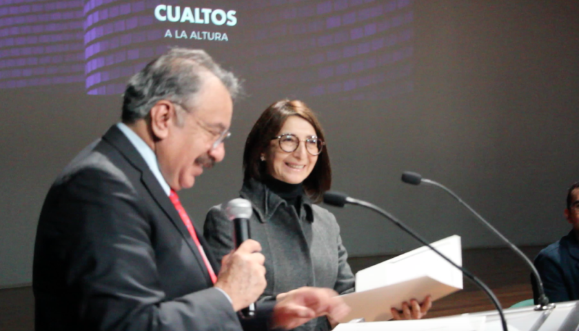 Autoridad y acacadémico