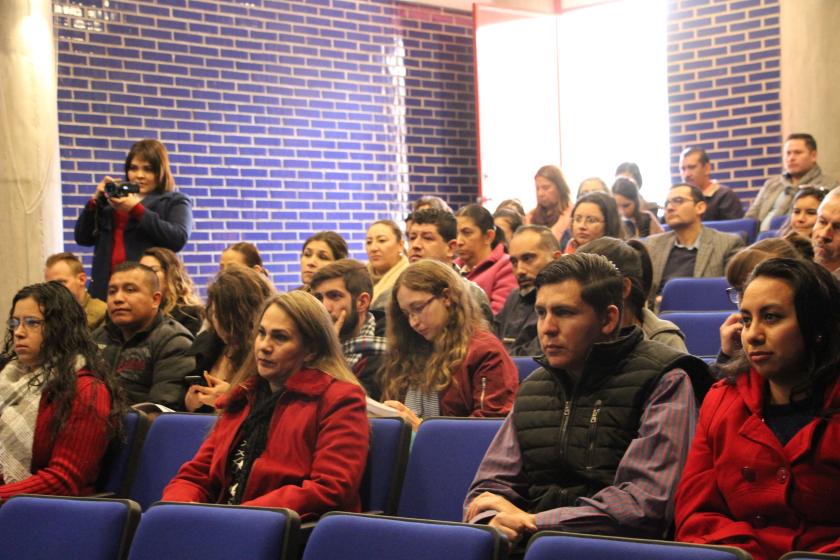 Alumnado y académicos 