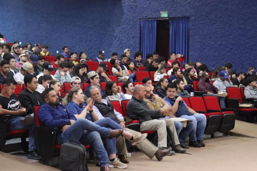 Lechería Sustentable: Un Seminario para el Futuro del Campo Mexicano