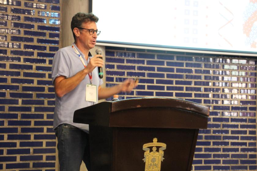 CUAltos conecta a las juventudes con la ciencia global en los Ecos de la FIL 2025