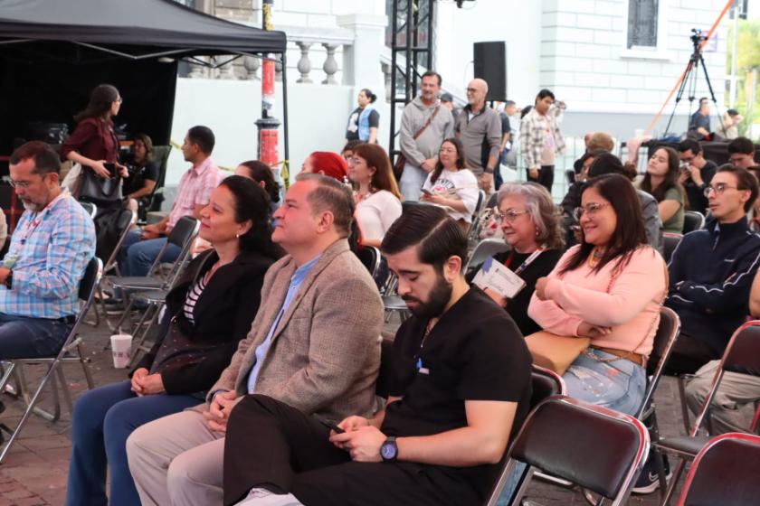 Hablar de la angustia también es cuidar: CUAltos lleva la salud mental a la FIL 2025