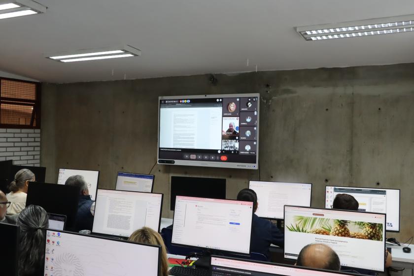 Académicos de cualtos 