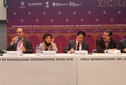 Expositores del  “Debate 4T”.