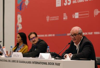 Participantes del Foro de la FIL.