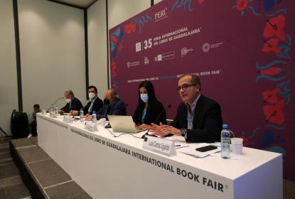Participantes de la mesa “El futuro de la nación”.