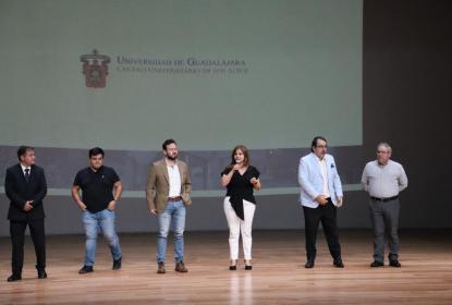 Autoridades CUAltos.
