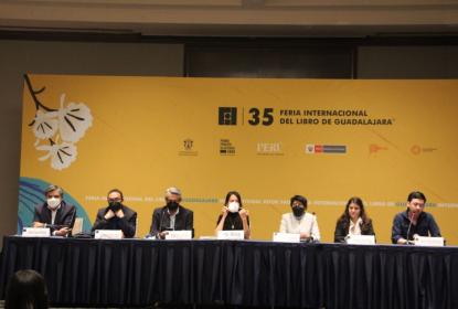 Panelistas de la charla “Frenar la desigualdad ahora: condición necesaria para preservar nuestra democracia”.