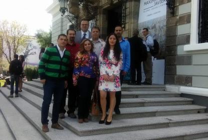  Alumnos y docentes