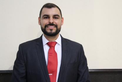 Médico Veterinario y Zootecnista, Gustavo González Ramírez.