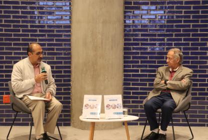 Presentación del libro “Examen físico e historia clínica” en la Video aula “Cecilia González Gómez” de CuAltos