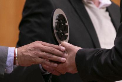 Reconocen a pioneros de la llegada del internet a México